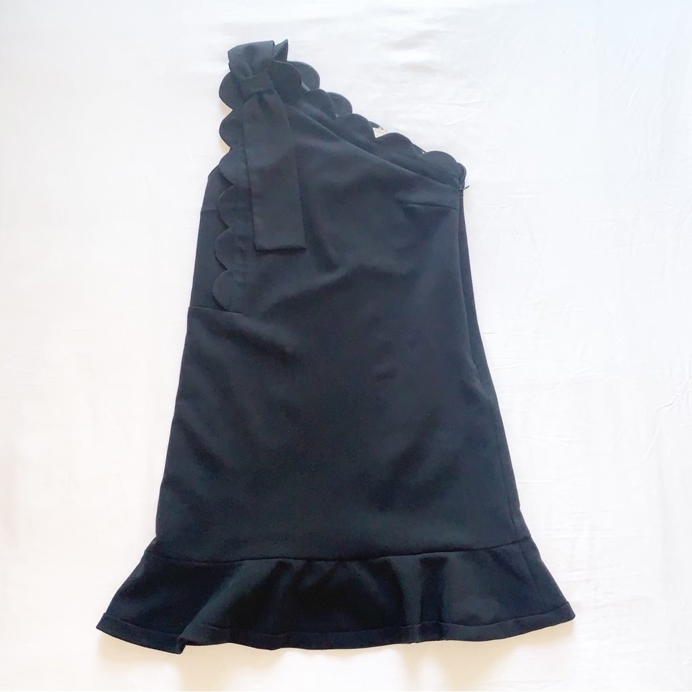 Victoria Beckham Black One-shoulder Dress with Bow and Scallop Detail